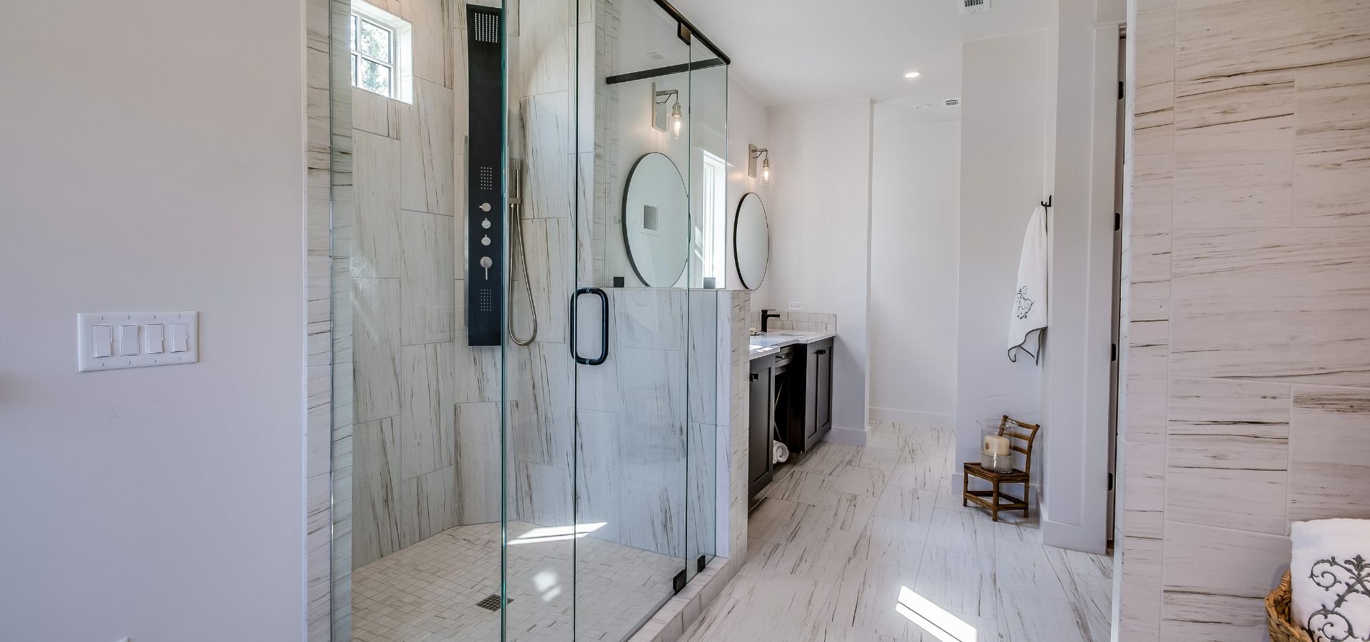 Glass Partitions and Custom Glass Solutions Dubai